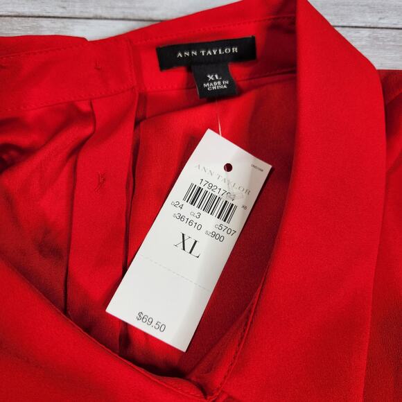Ann Taylor Collared Sleeveless Blouse in Red Size XL NWT - Picture 5 of 9